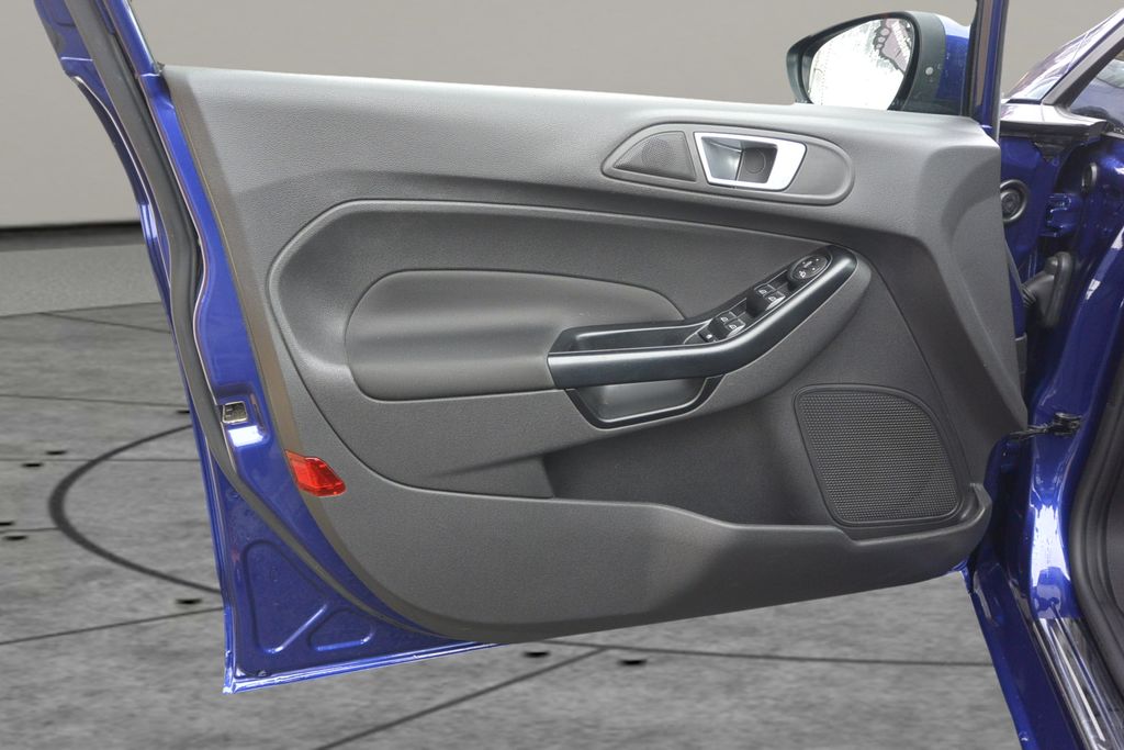 ford-fiesta-1-0-ecoboost-vyhriv-sedadla-ok - 8