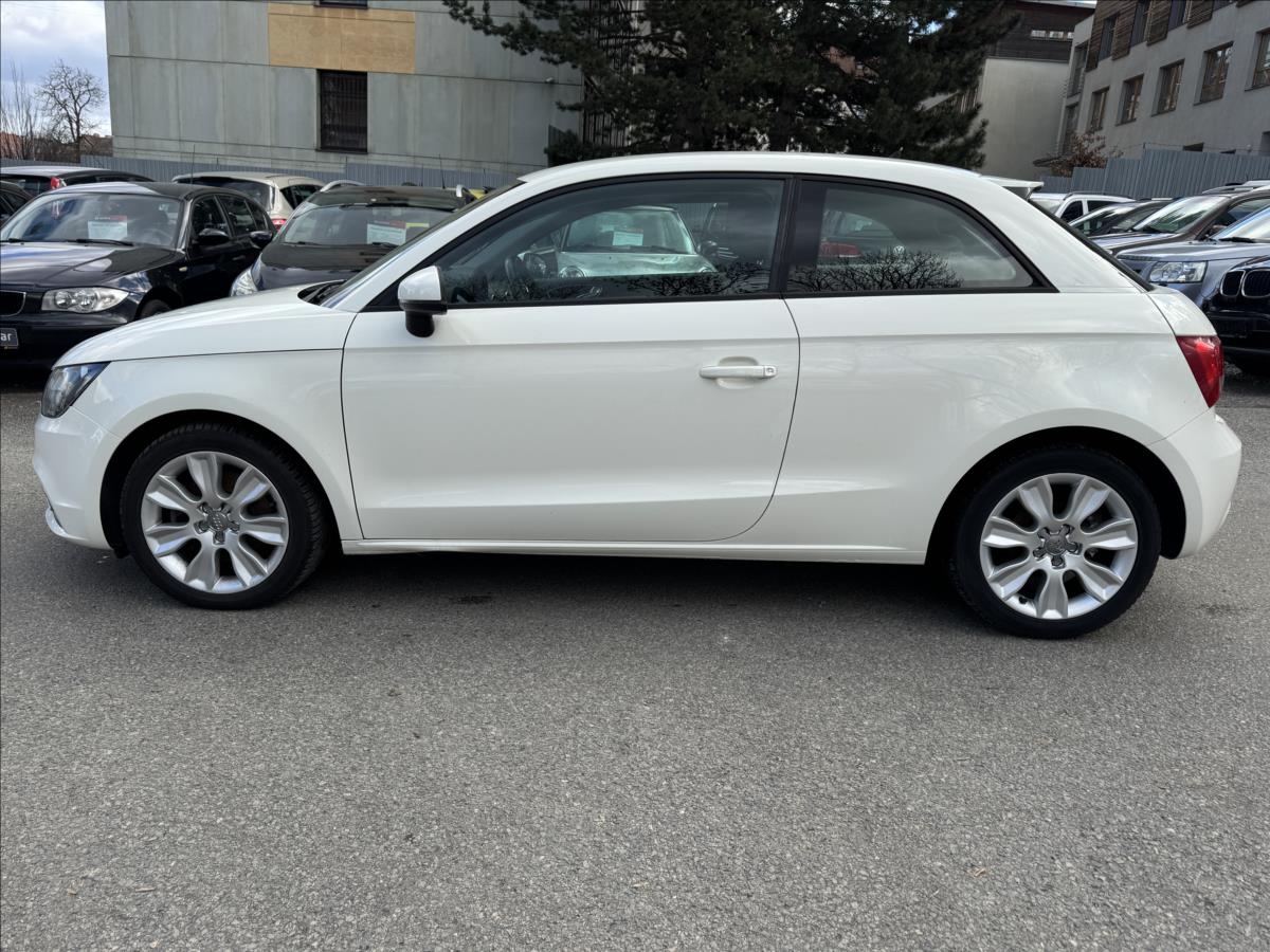 audi-a1-1-4-s-automat - 4
