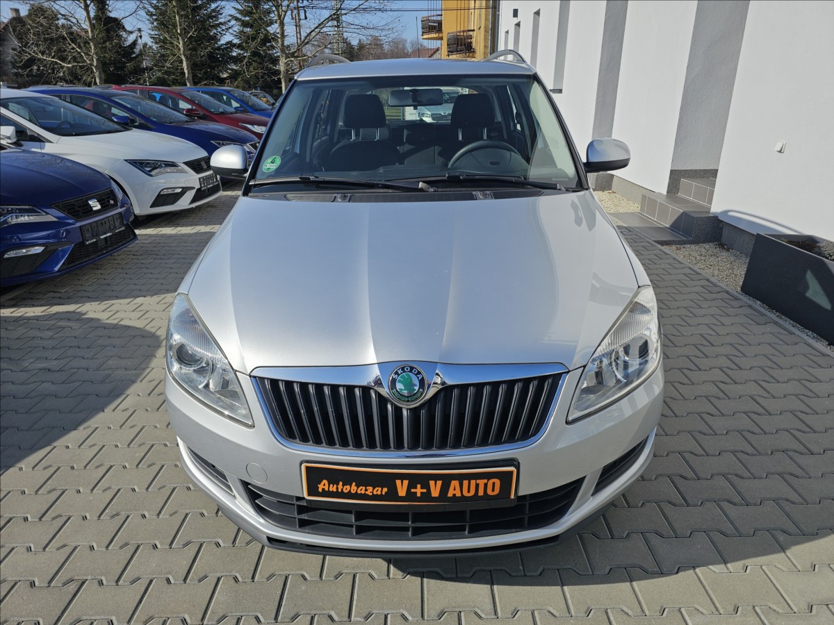 skoda-fabia-ii-1-2tsi-ambition-webasto - 1
