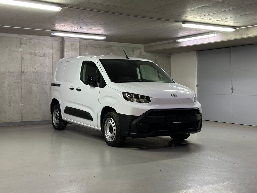 toyota-proace-city-1-5-d-4d-100k-short-panel-van - 2