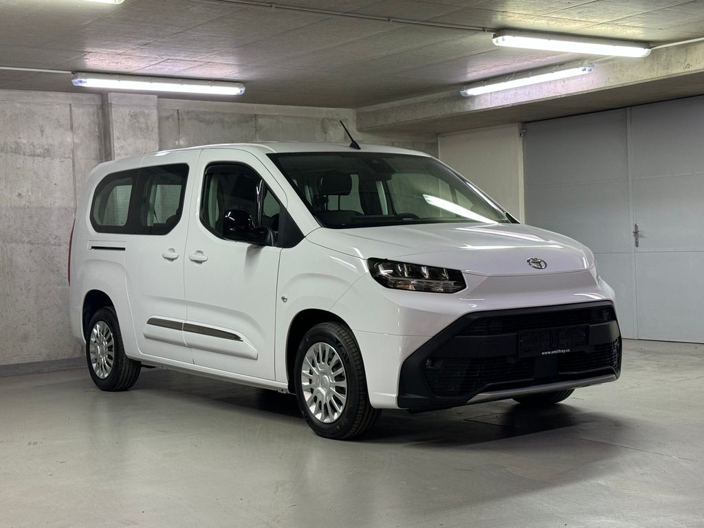toyota-proace-city-verso-1-2-long-business - 2