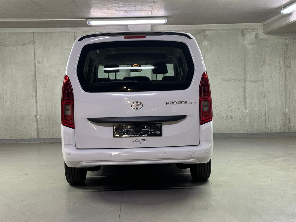 toyota-proace-city-verso-1-2-long-business - 5