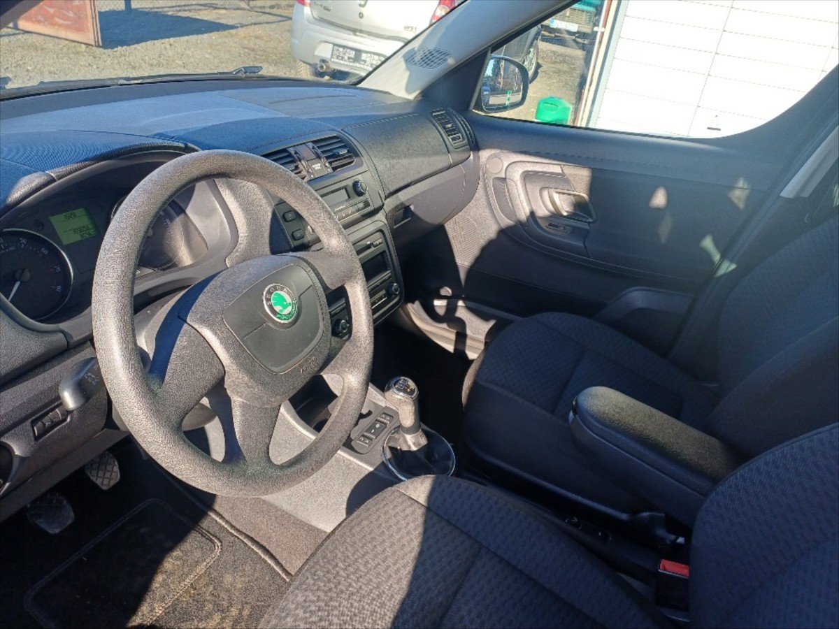 skoda-roomster-1-2-tsi - 6