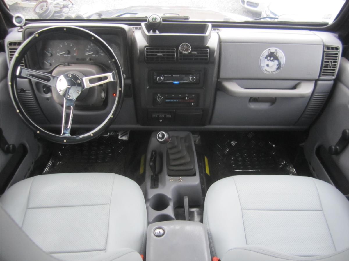 jeep-wrangler-2-5i-4x4-hardtop - 6
