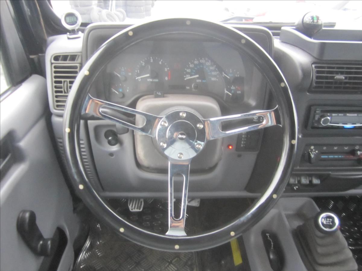jeep-wrangler-2-5i-4x4-hardtop - 7