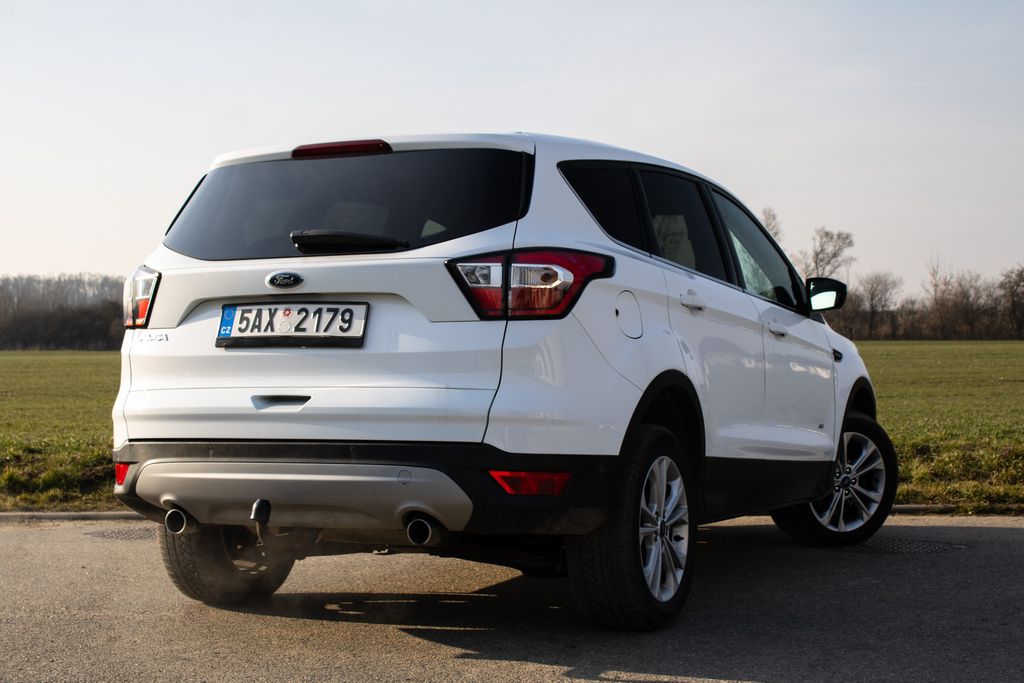 ford-kuga - 4