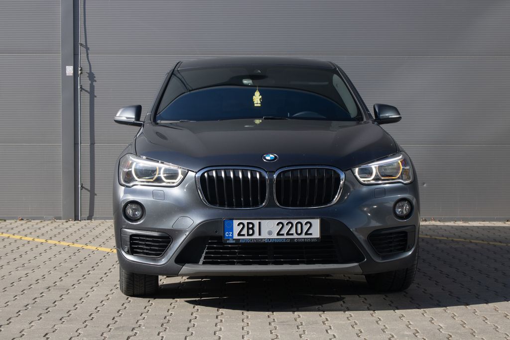 bmw-x1 - 1