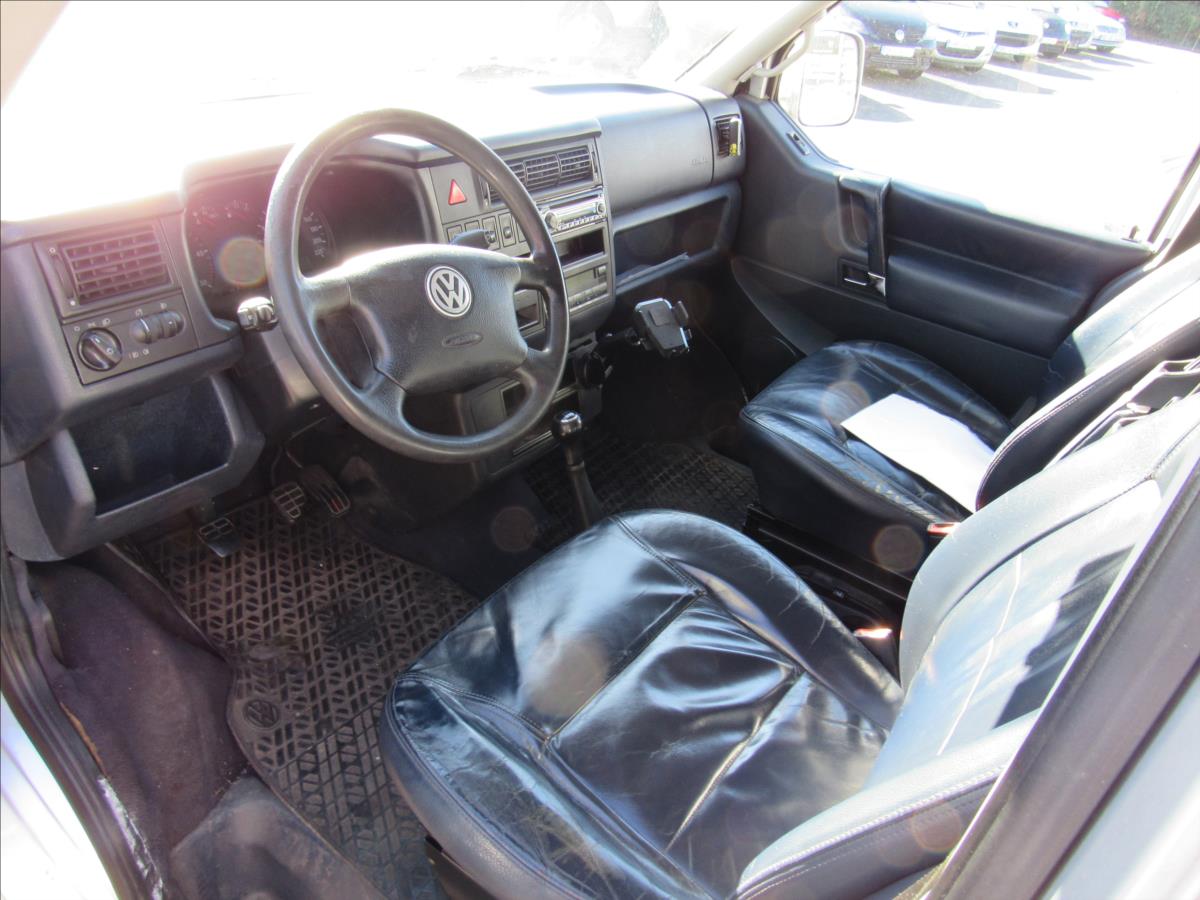 volkswagen-caravelle-2-5-tdi-75kw - 8