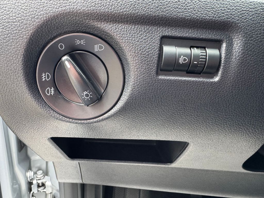 skoda-fabia-combi-1-6-tdi-ambition - 7