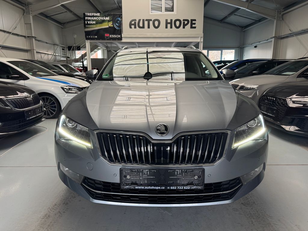 skoda-superb-combi-2-0-tdi-dsg-style - 1