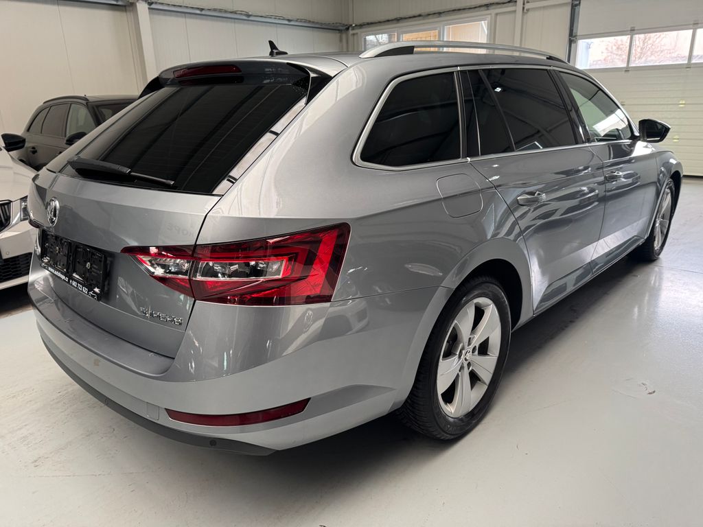 skoda-superb-combi-2-0-tdi-dsg-style - 5