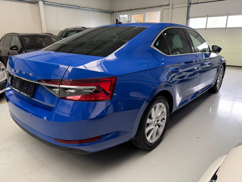 skoda-superb-2-0-tdi-dsg-style - 5