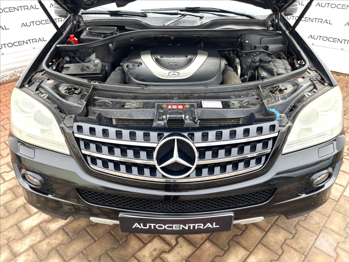 mercedes-benz-tridy-m-ml-350i-4matic-200kw - 7