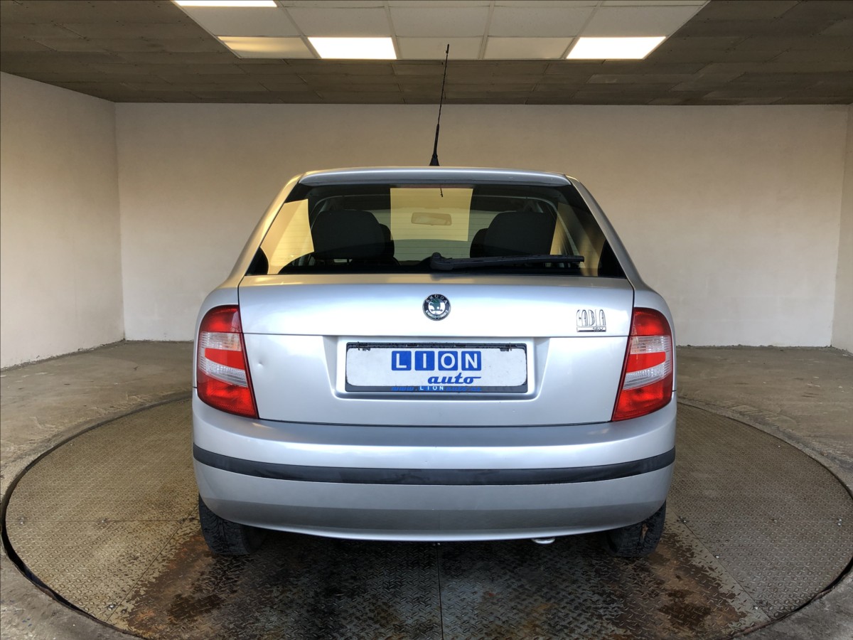 skoda-fabia-1-4-16v - 5