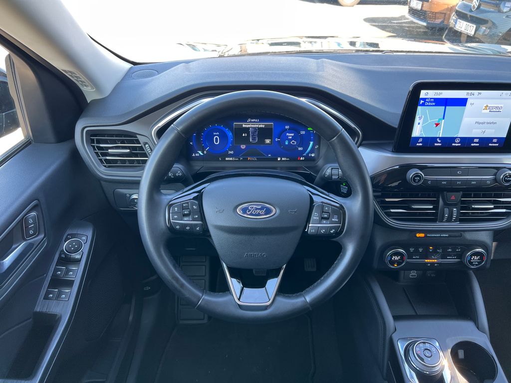 ford-kuga-2-5-phev-152k-titanium-zaruka - 8