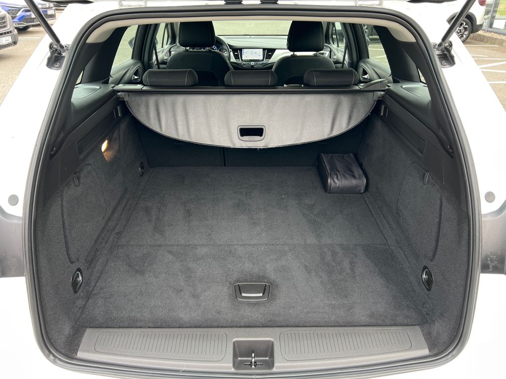 opel-astra-1-2-130k-servis-zaruka-tazne - 5