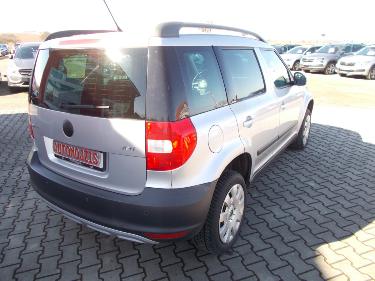 skoda-yeti-2-0-tdi-4x4-cr-amb-digiklima - 9