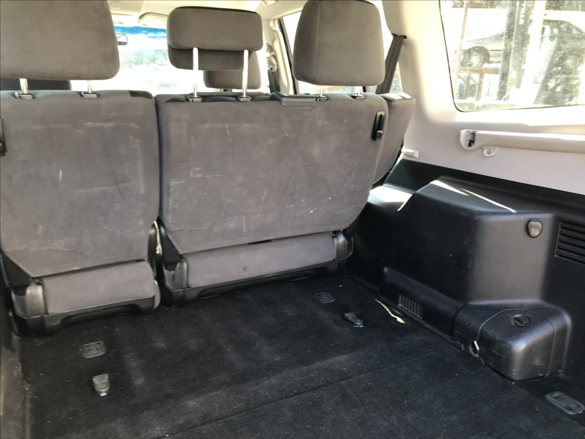 mitsubishi-pajero-3-2-di-d-4x4-automat - 7