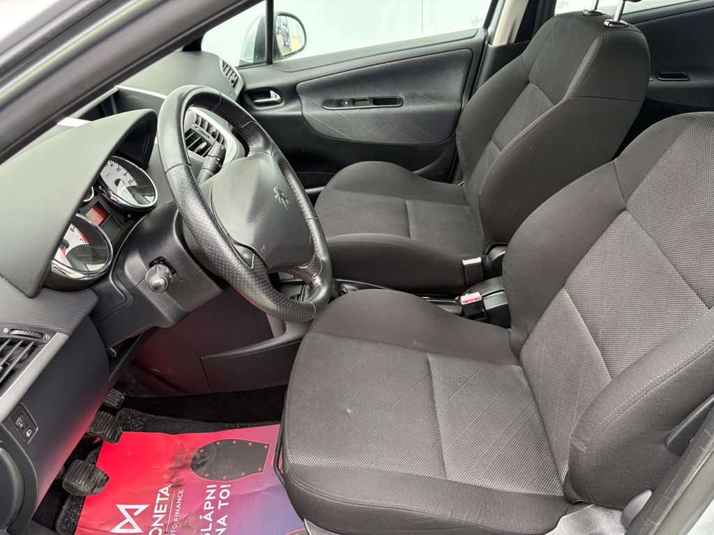 peugeot-207-1-4-70kw-aut-klima - 5