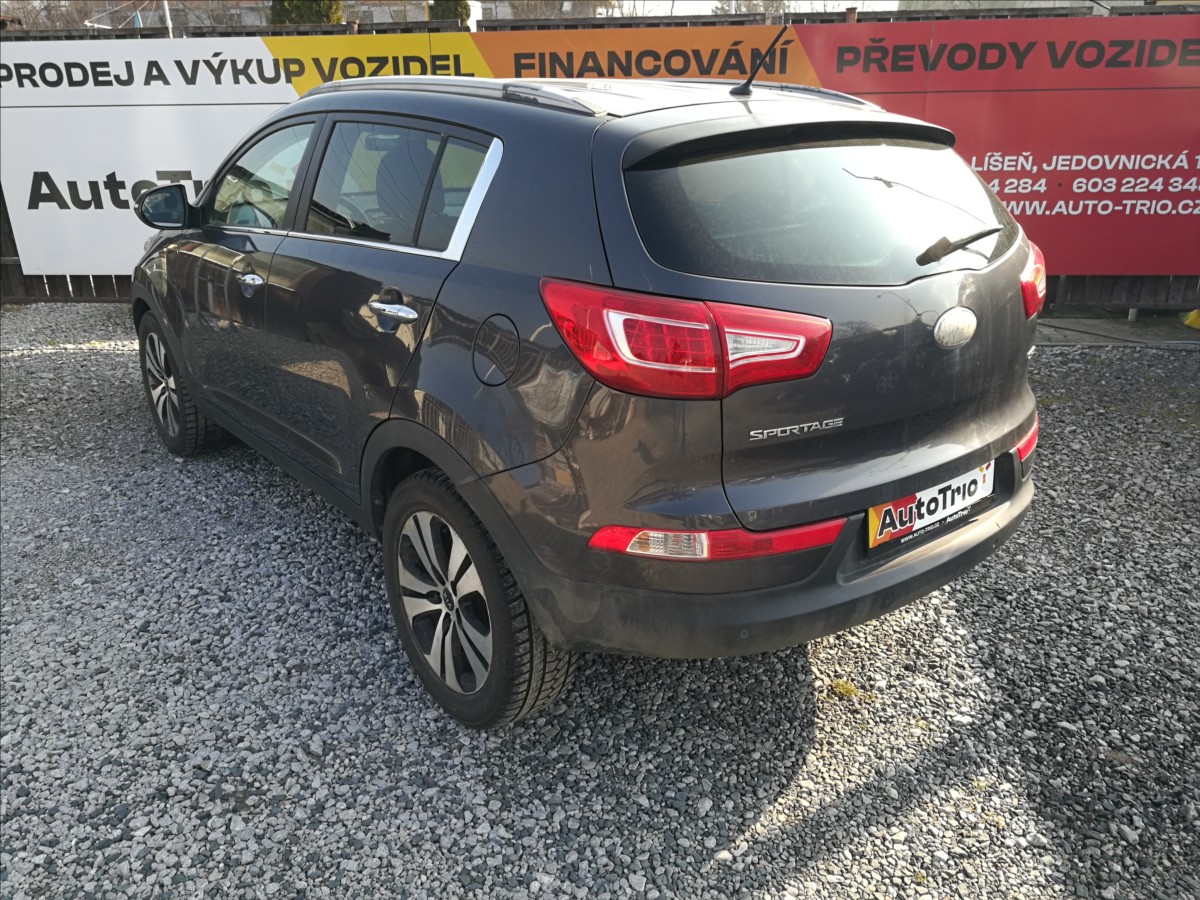 kia-sportage-1-7-crdi - 3