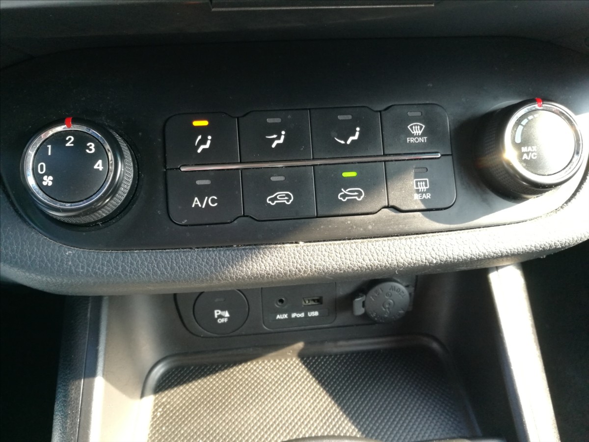 kia-sportage-1-7-crdi - 8