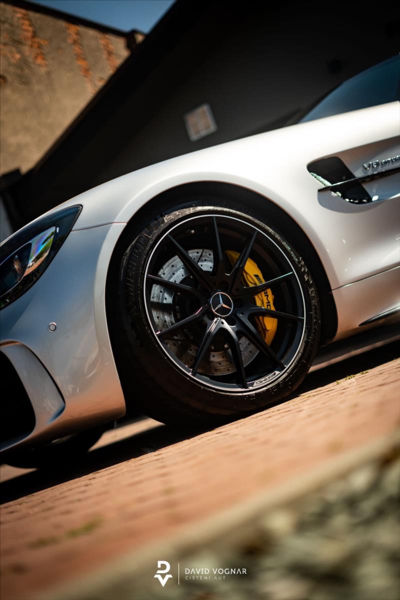 mercedes-benz-amg-gt-4-0-amg-gt-r-cz-puvod-1-majitel - 6