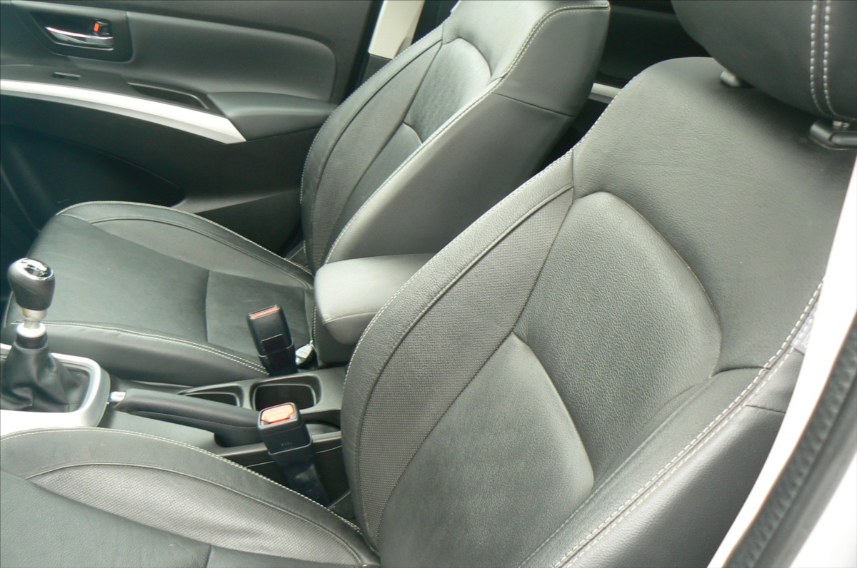 suzuki-sx4-s-cross-1-4-boosterjet-4x2 - 8