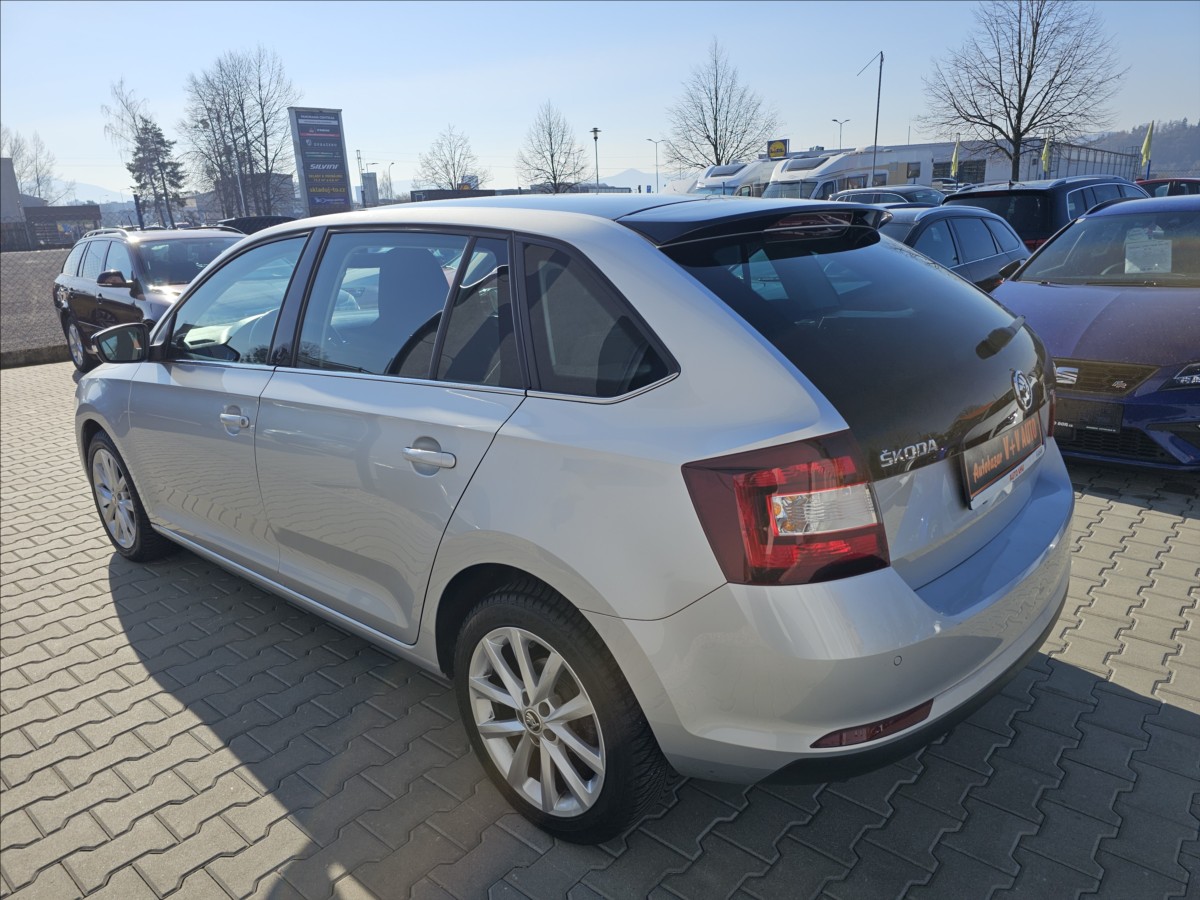 skoda-rapid-1-0-tsi-81kw-style-panorama - 7
