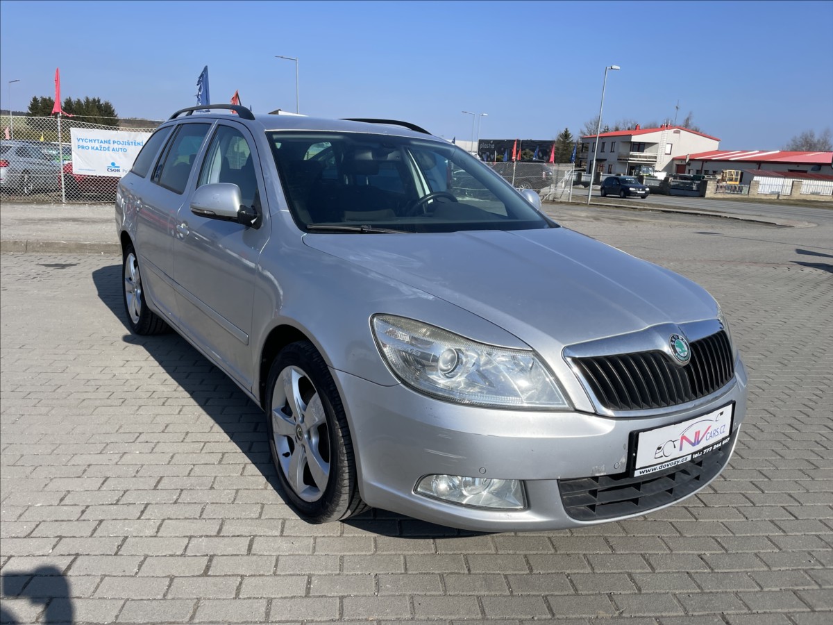 skoda-octavia-2-0-tdi-103kw-gps-cfh-chyba-motoru - 5