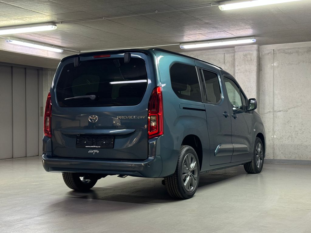 toyota-proace-city-verso-1-5-d-4d-at-long-7-mist-family - 4