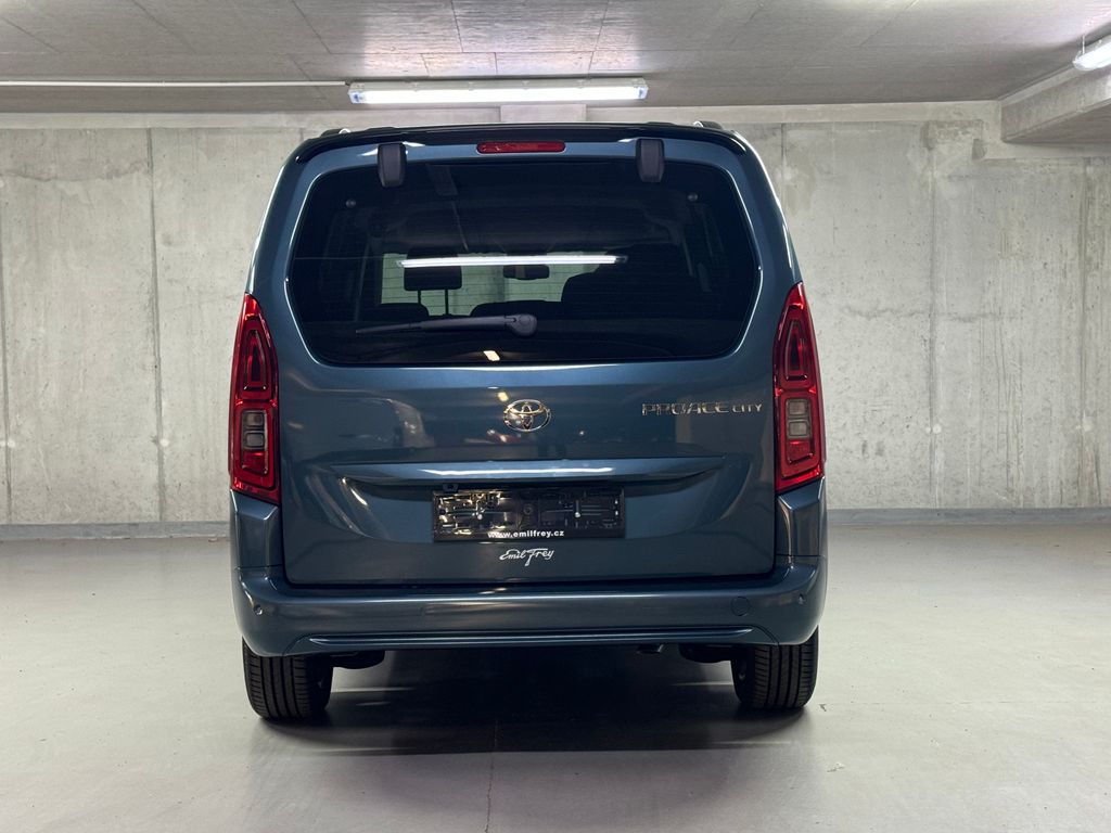 toyota-proace-city-verso-1-5-d-4d-at-long-7-mist-family - 5