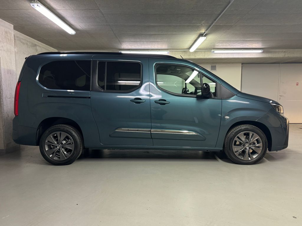 toyota-proace-city-verso-1-5-d-4d-6mtlong-family - 3