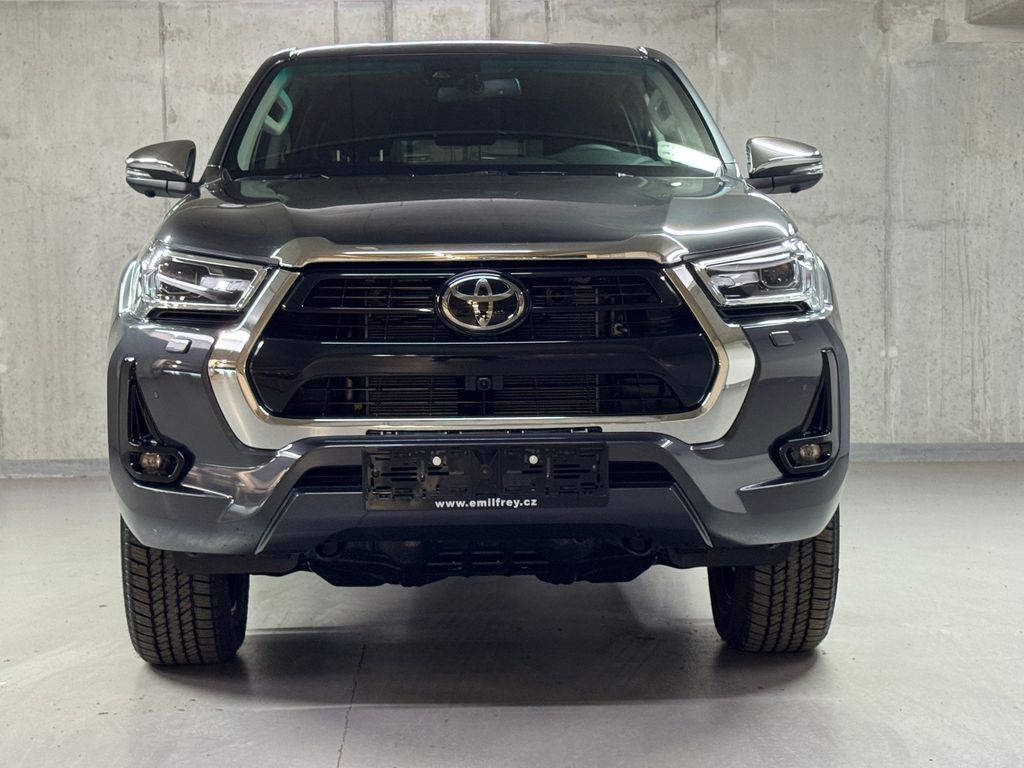 toyota-hilux-2-8d4-d-double-cap-executive - 1