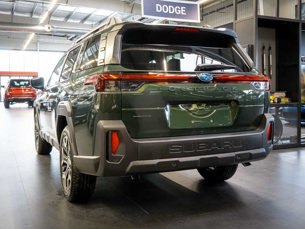 subaru-outback-2-4-premier-xt-awd-napa-2026 - 2