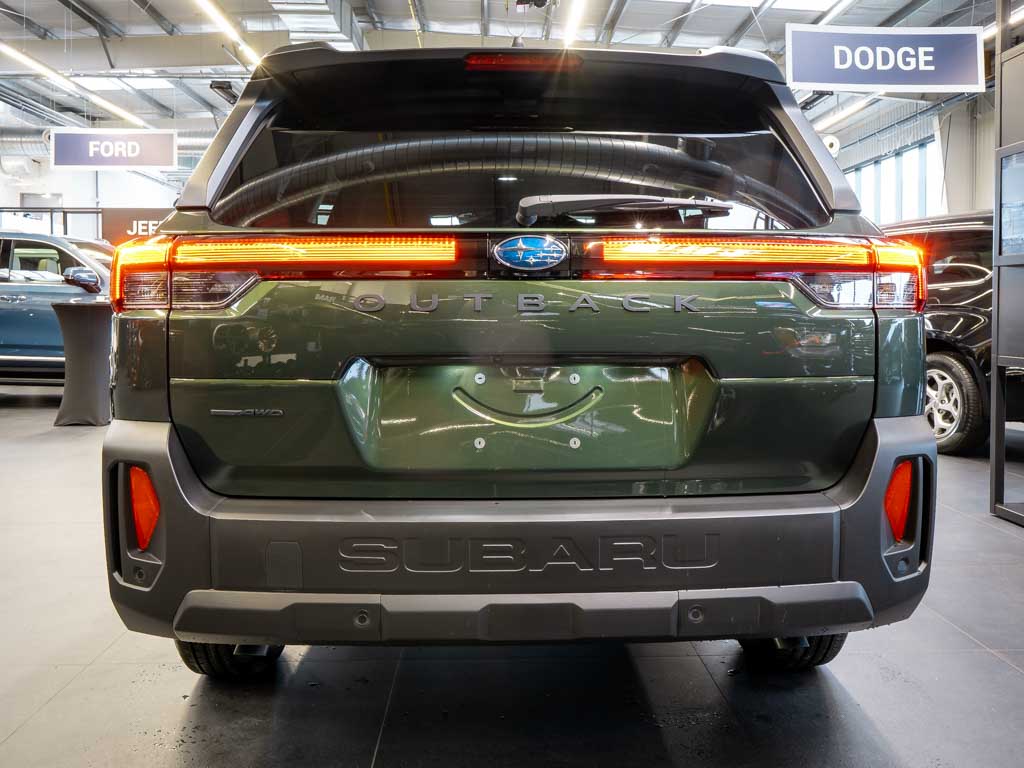 subaru-outback-2-4-premier-xt-awd-napa-2026 - 4