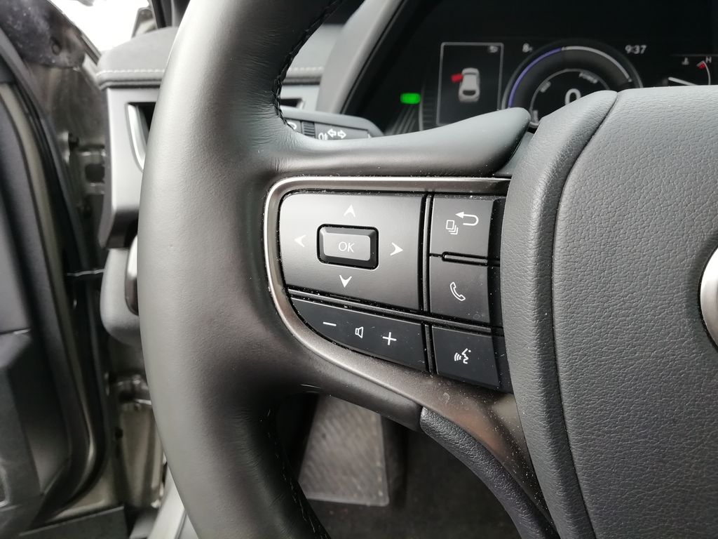 lexus-h-f-sport-design - 9