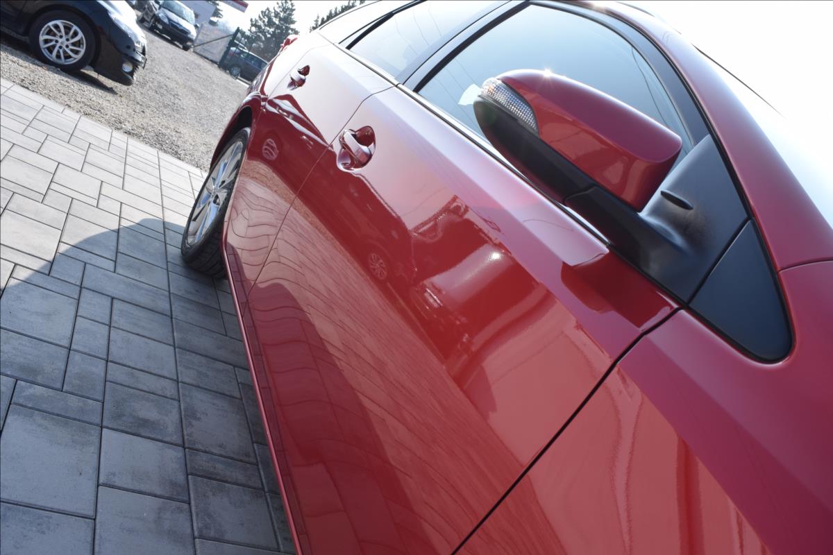 toyota-auris-1-2-i-85kw-xenony-automat-alu - 8