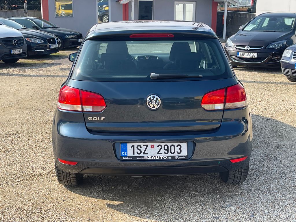 volkswagen-golf-1-2-tsi-63-kw-trendline - 3