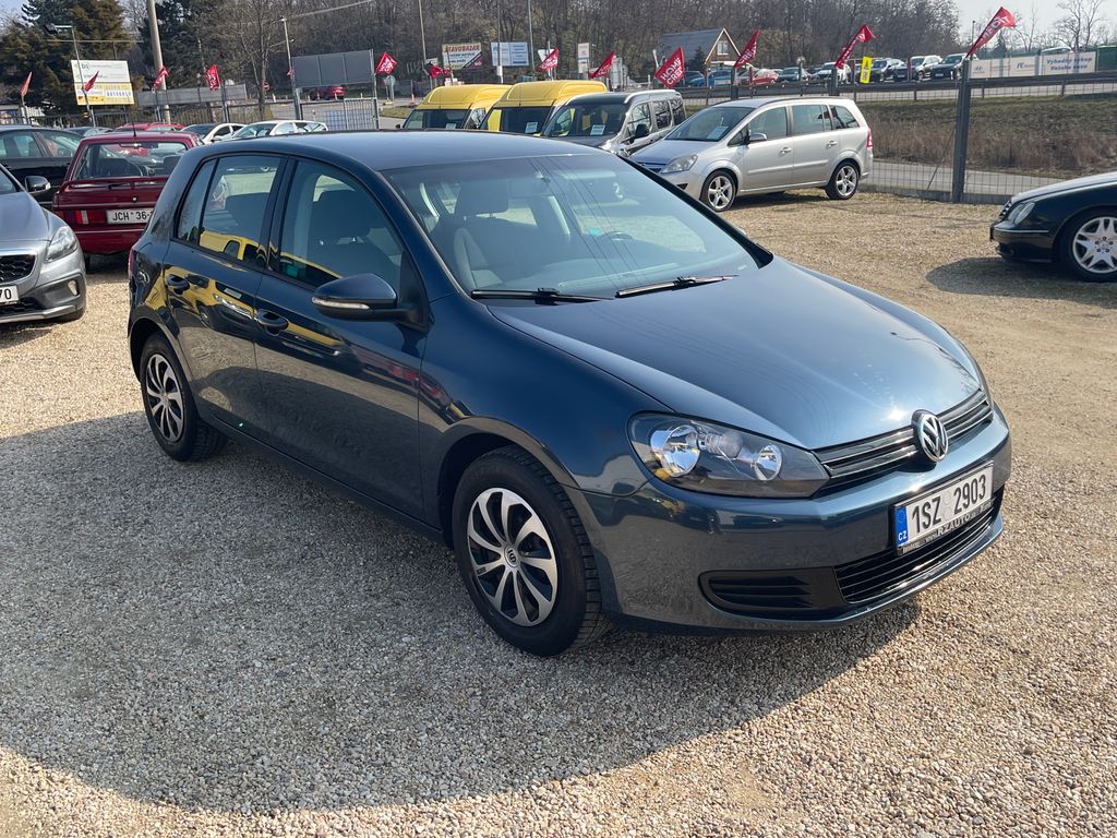 volkswagen-golf-1-2-tsi-63-kw-trendline - 4