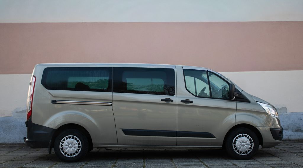 ford-transit-custom - 3