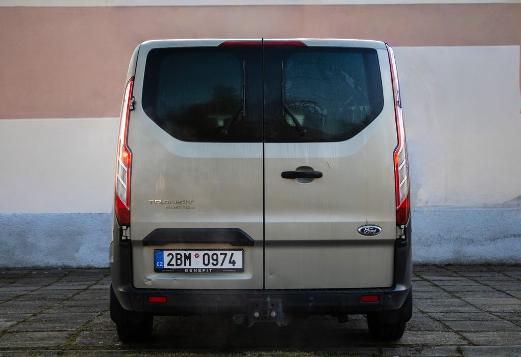 ford-transit-custom - 5