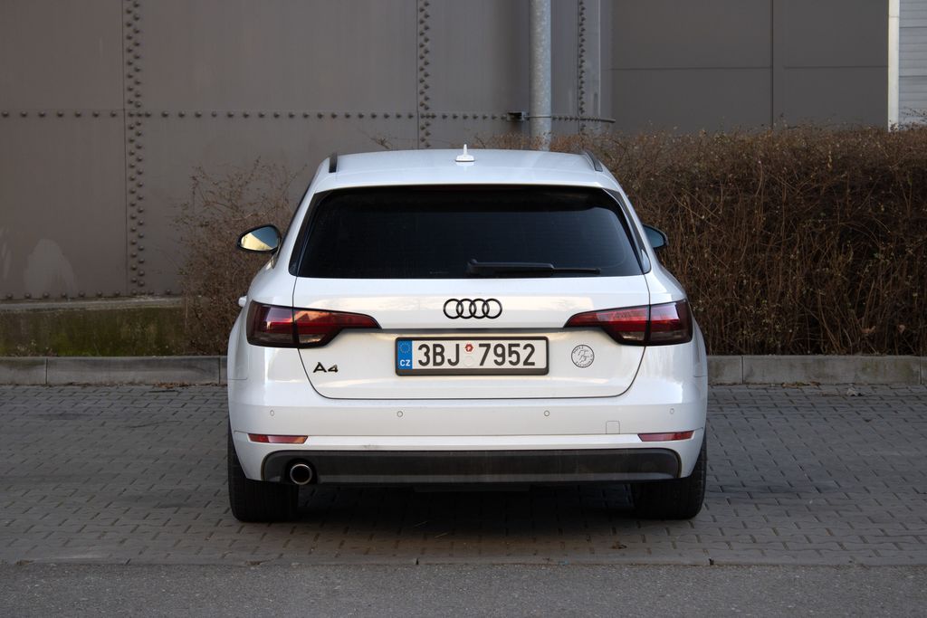 audi-a4-s-line - 8