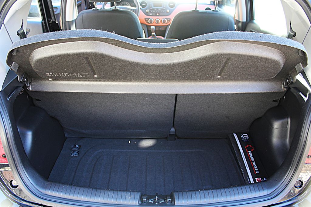 hyundai-i10-1-0i-72530-km - 7