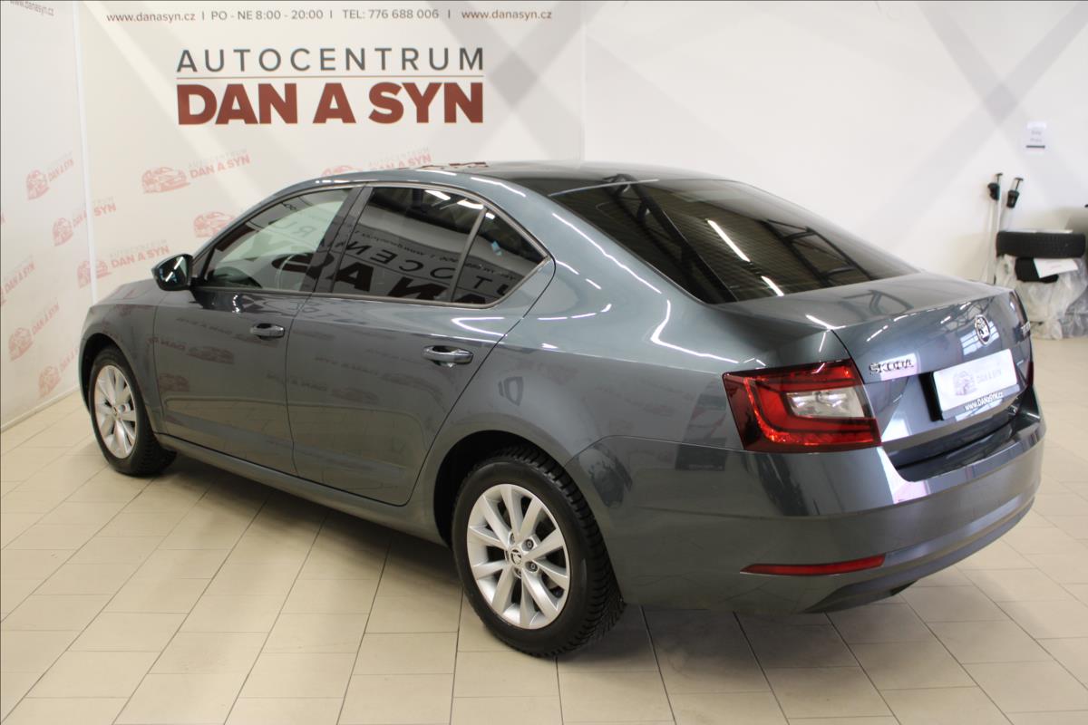 skoda-octavia-1-6-tdi-led-cz-puvod - 5