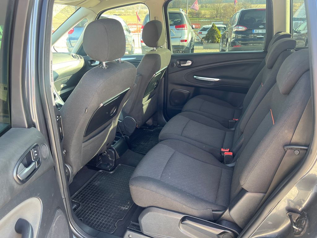 ford-galaxy-2-0-tdci - 7