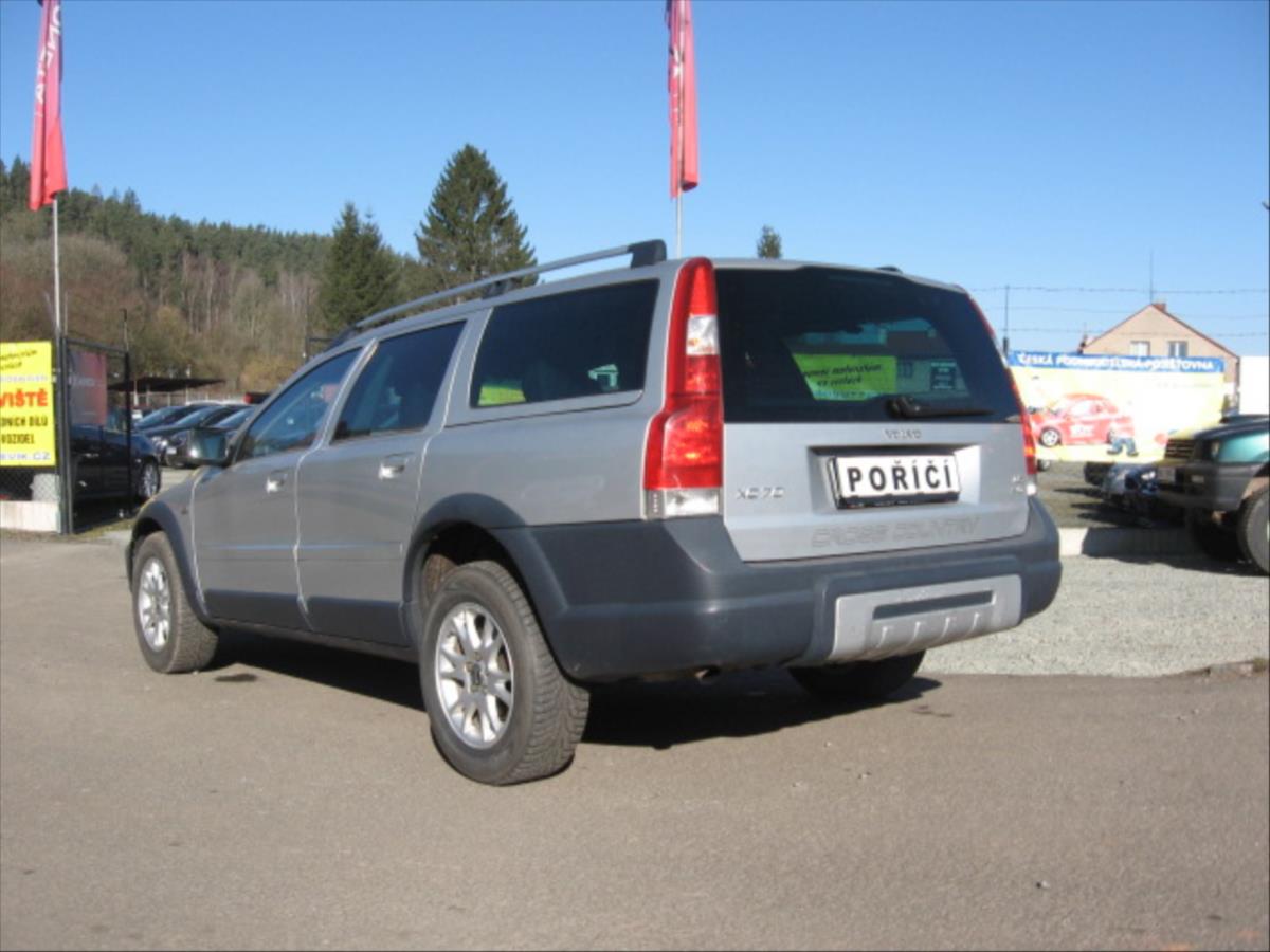 volvo-xc70-2-4-d5 - 5