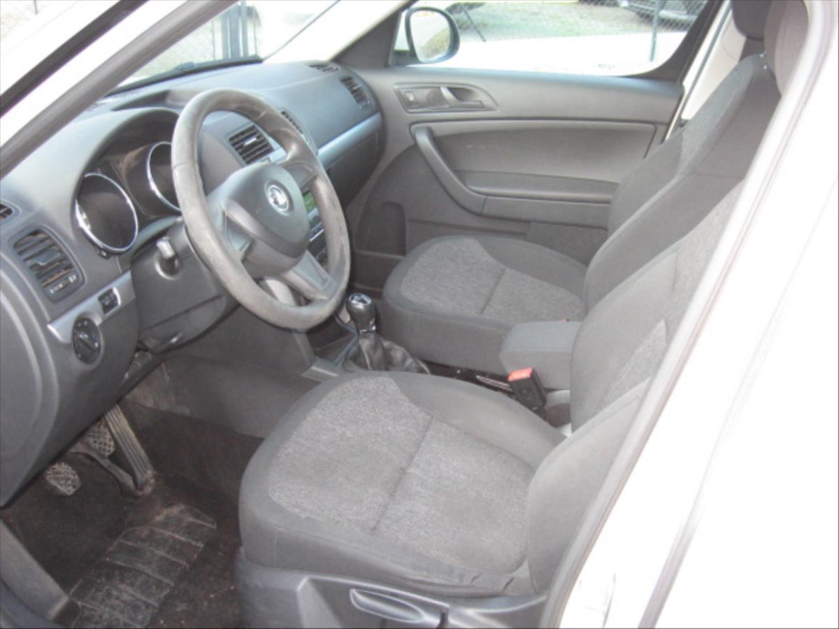 skoda-yeti-2-0-4x4-odecet-21-dph - 5
