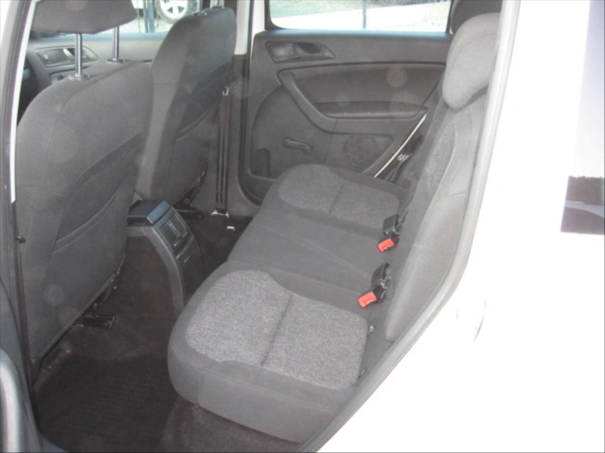 skoda-yeti-2-0-4x4-odecet-21-dph - 6