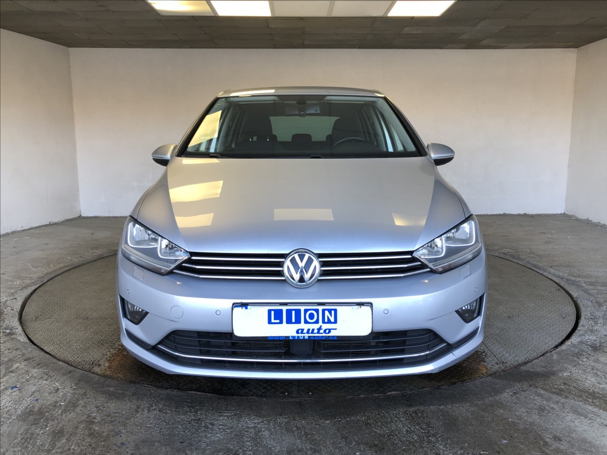 volkswagen-golf-sportsvan-2-0-tdi - 1