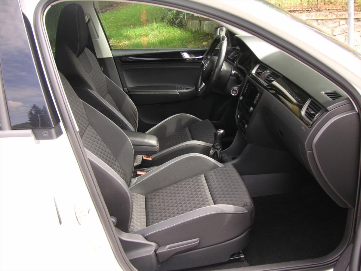 skoda-rapid-1-0-tsi-70kw-monte-carlo - 7